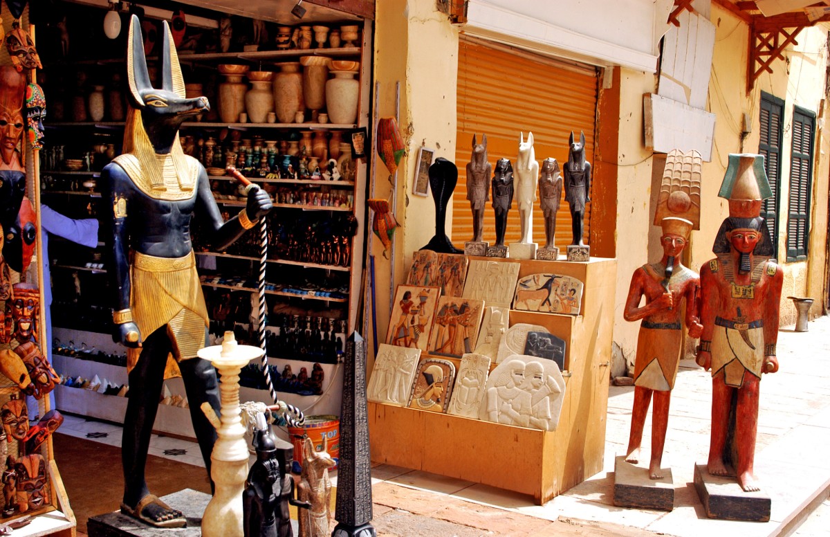Obchod se suvenýry v Egyptě