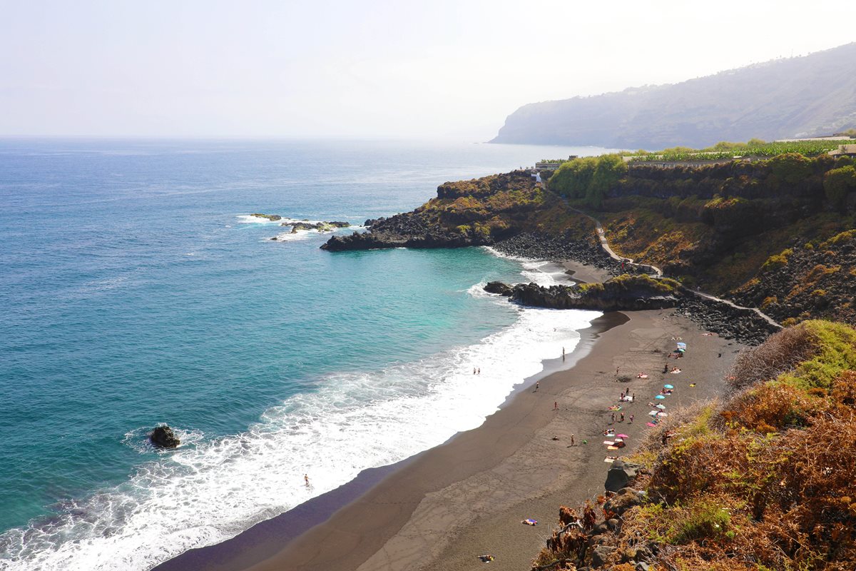 Pláž El Bollullo, Tenerife, Španělsko