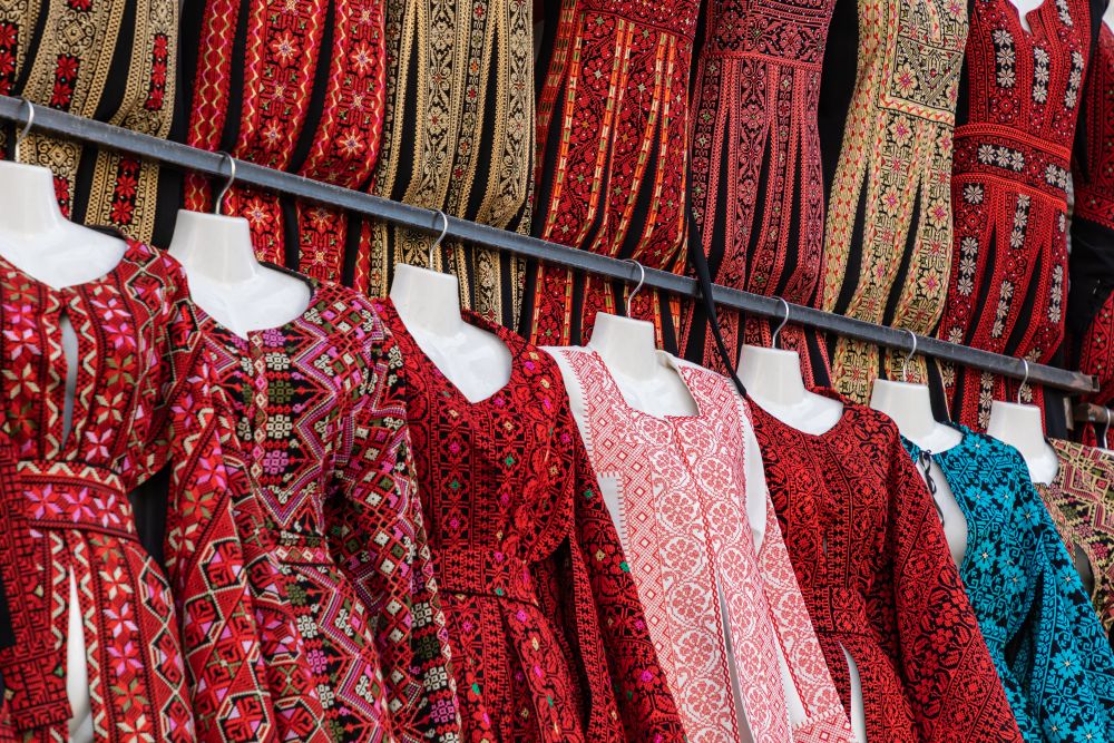 Tradiční beduínské šaty