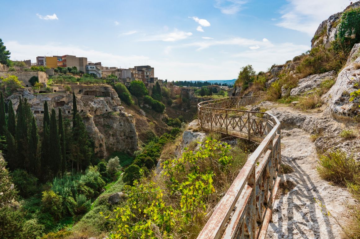 Turistická stezka v oblasti Gravina