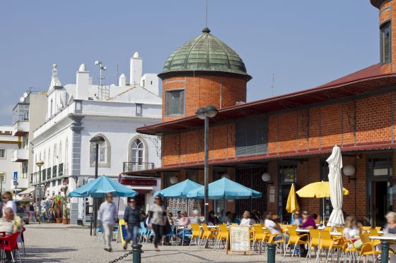 Historická tržnice ve městě Olhao