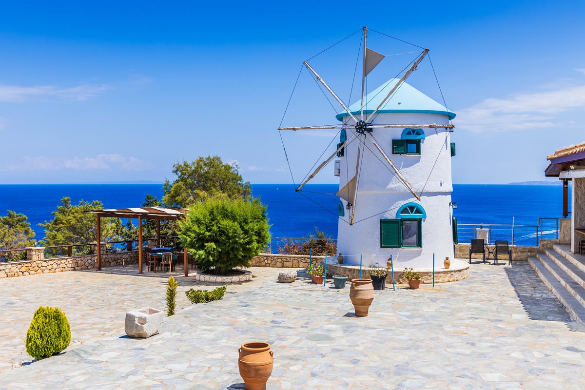 Tradiční větrný mlýn, Zakynthos, Řecko