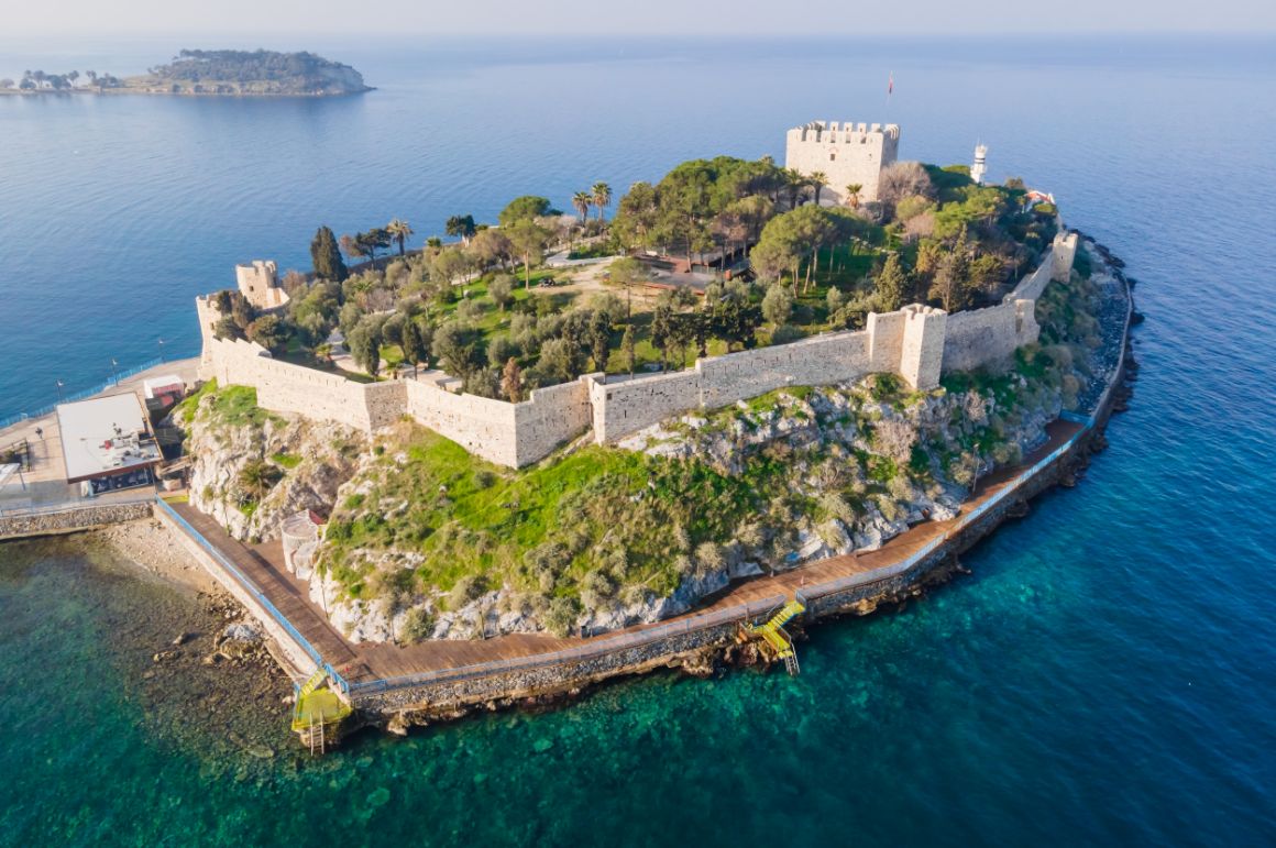 Pigeon Island, Kusadasi, Turecko