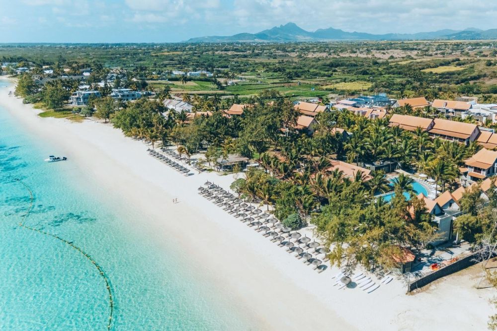 Crystals Beach Resort Belle Mare
