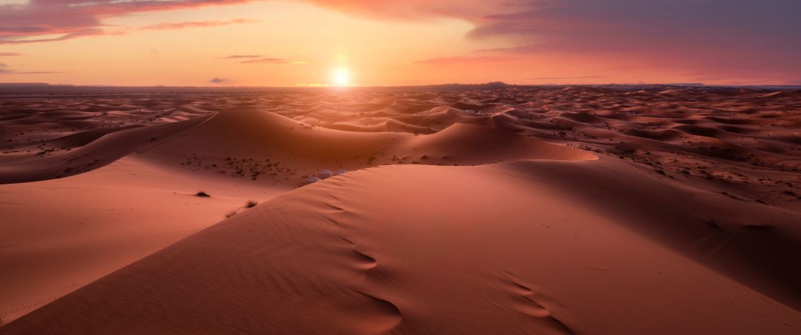 Západ slunce nad Saharou, Maroko