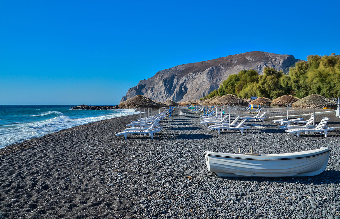 Pláž Kamari, Santorini