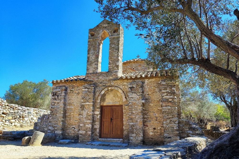 Bývalé hlavní sídlo Halki v údolí Tragea