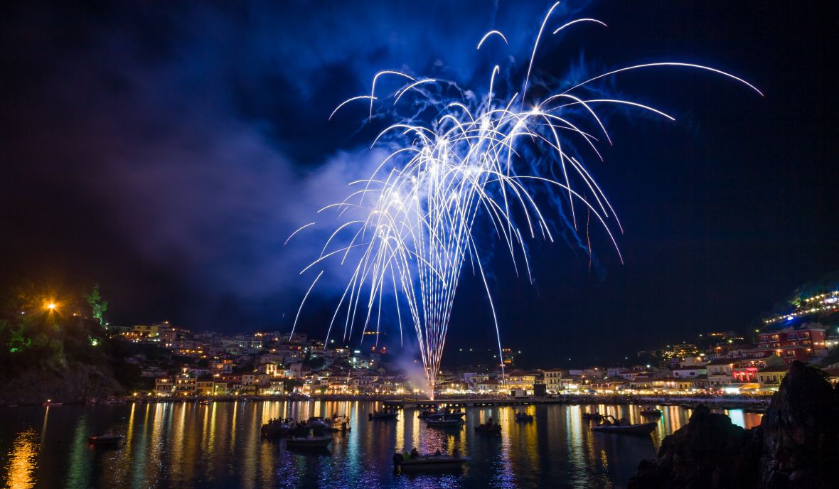 Ohňostroj 15. srpna, Parga Ohňostroj 15. srpna, Parga