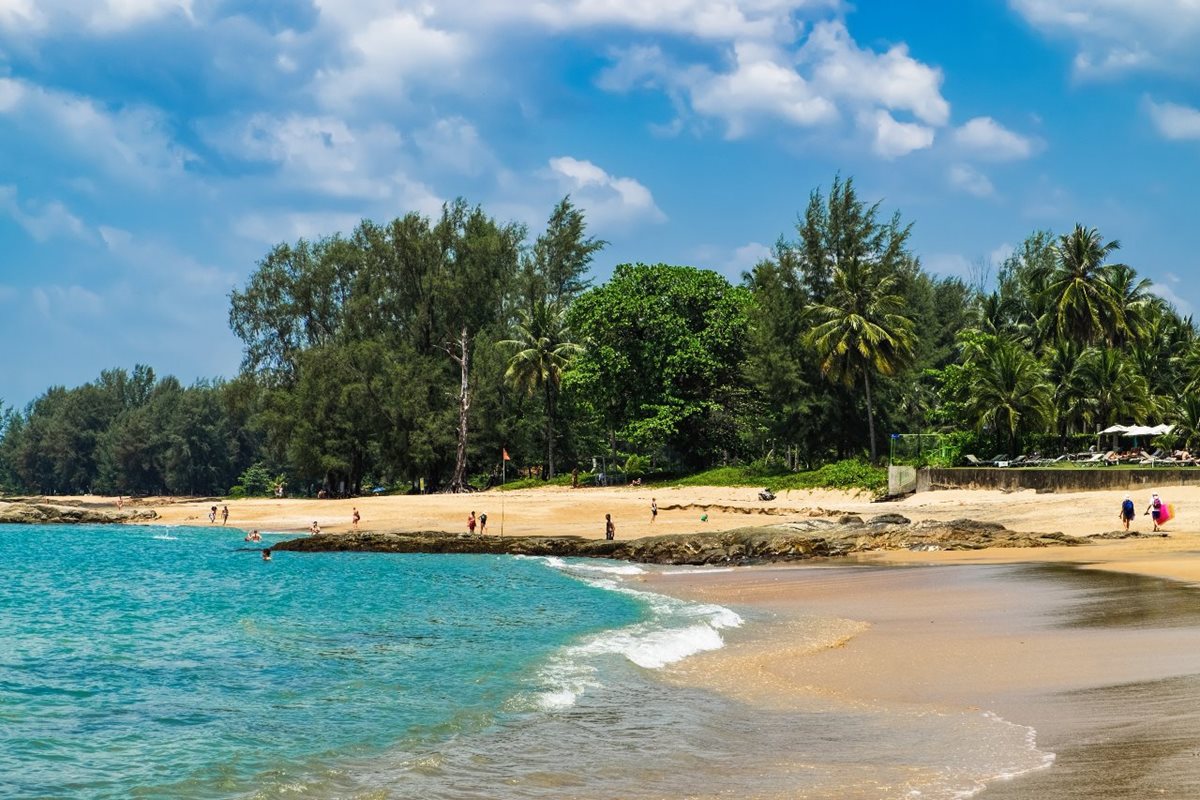 Nang Thong Beach