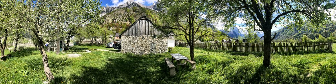 Tradiční venkovská krajina, Valbona, Albánie