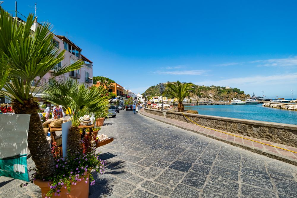 Lacco Ameno, Ischia