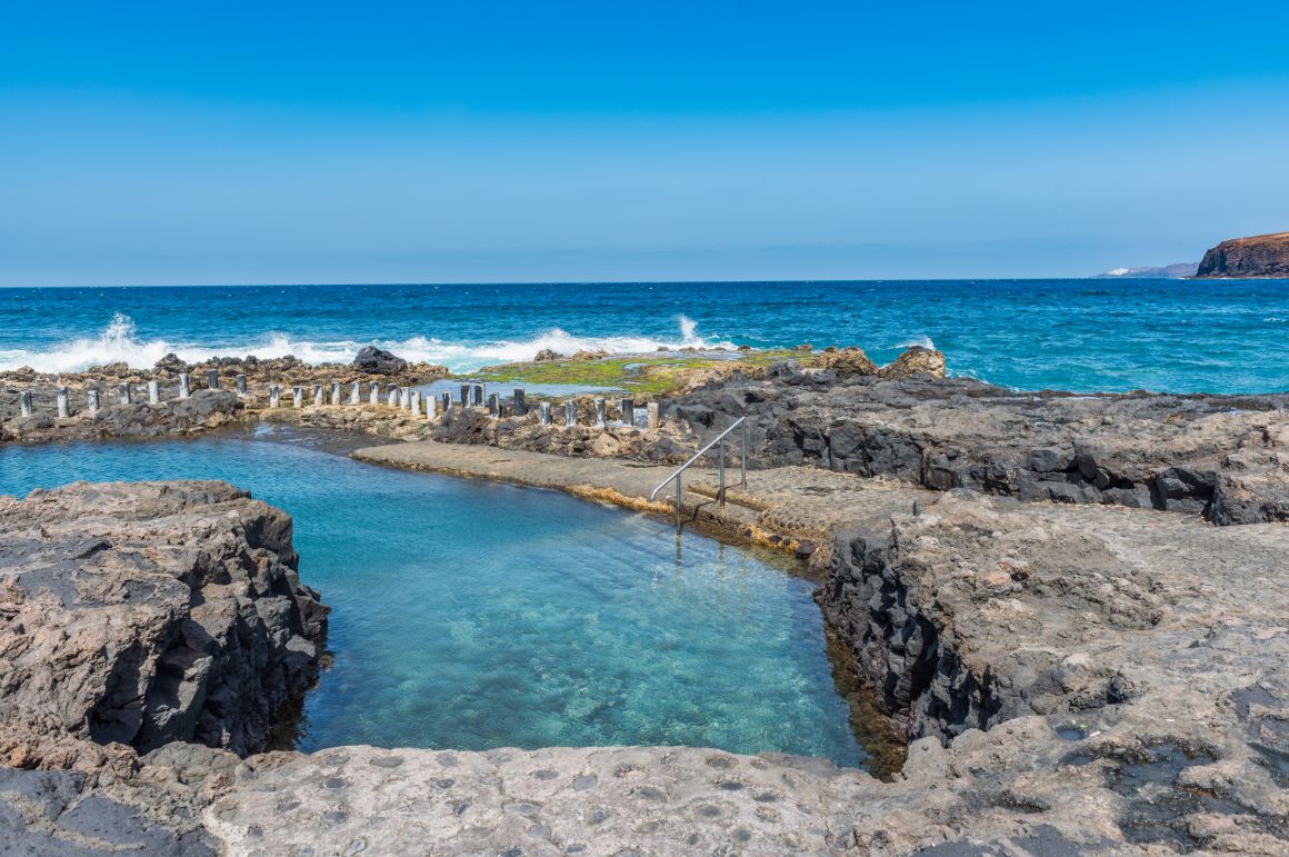 Přírodní jezírko Las Salinas, Agaete, Gran Canaria, Španělsko