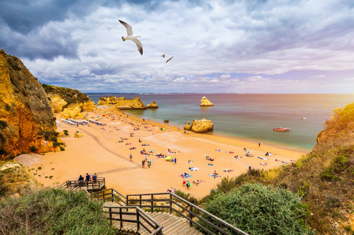 Praia de Dona Ana, Lagos