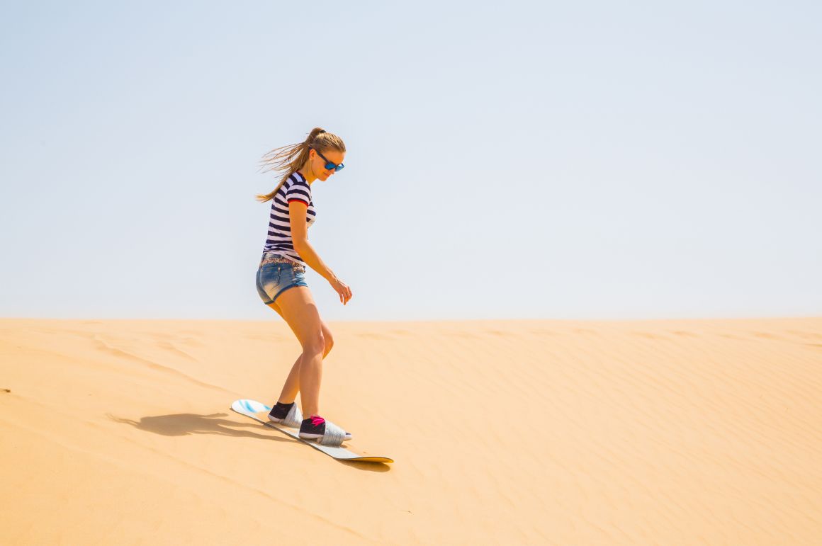 Sandboarding v Abú Dhabí