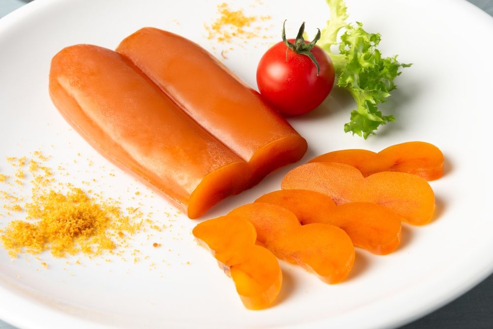 Bottarga podávaná jako předkrm
