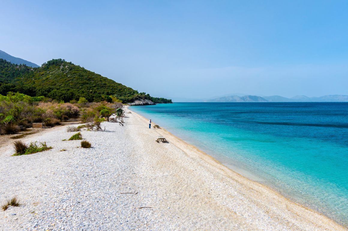 Pláž v Milli parku, Kusadasi, Egejská riviéra