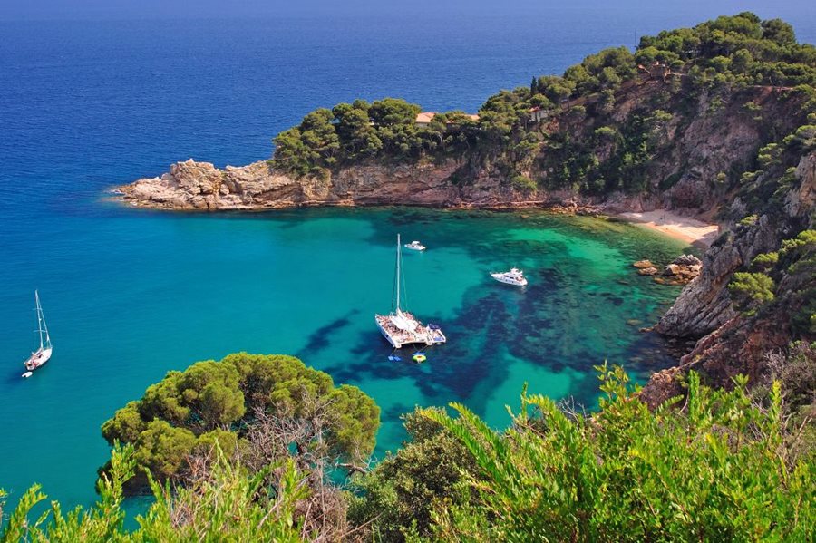 Divoké pobřeží poblíž Tossa de Mar Divoké pobřeží poblíž Tossa de Mar