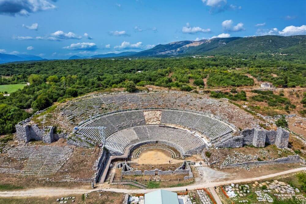 Divadlo Dodona, Západní Řecko