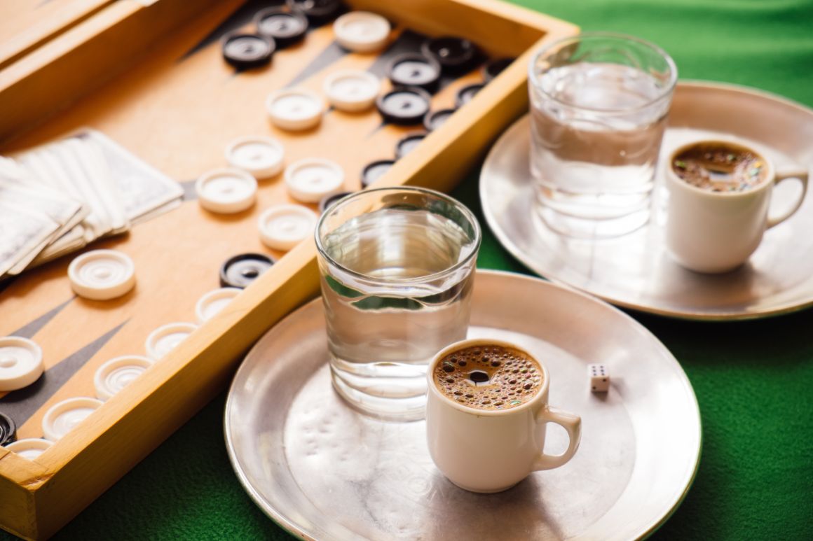 Kyperská siesta - káva a desková hra