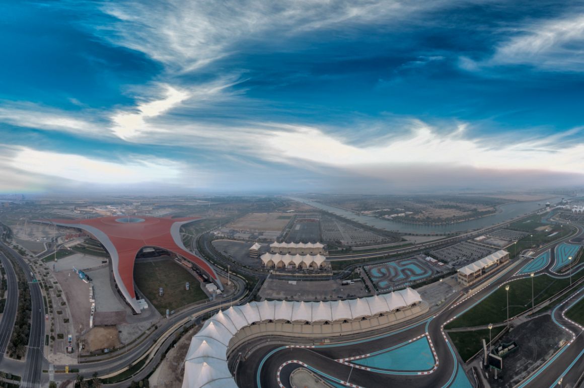 Ferrari World Abú Dhabí