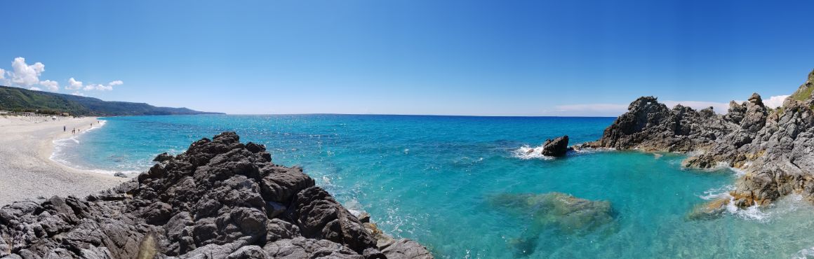 Pláž u Tropea, Kalábrie
