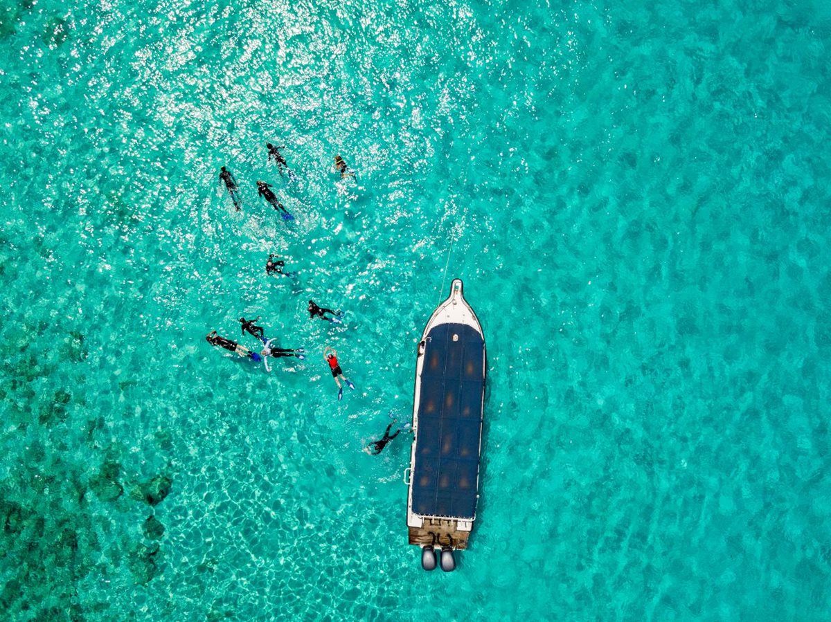 Lodní výlet za potápěním na Zanzibaru