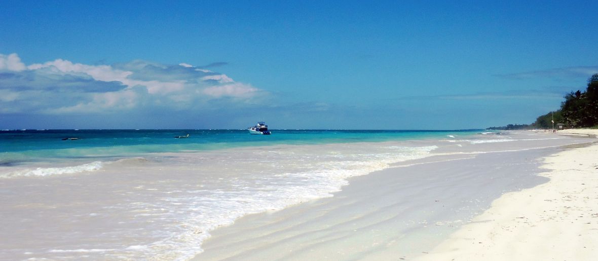 Pláž Diani Beach v Keni